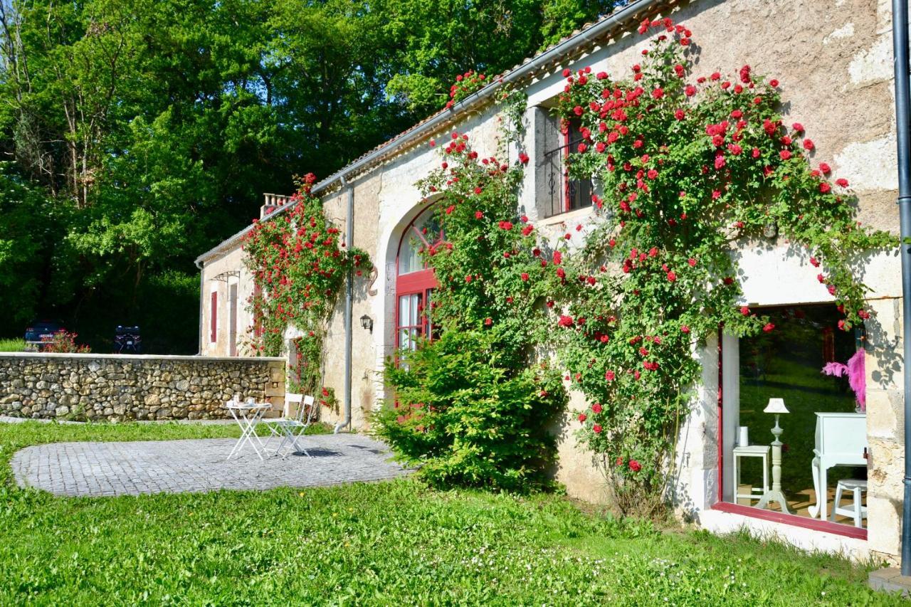 Les Chambres Du Vallon Pomport 外观 照片