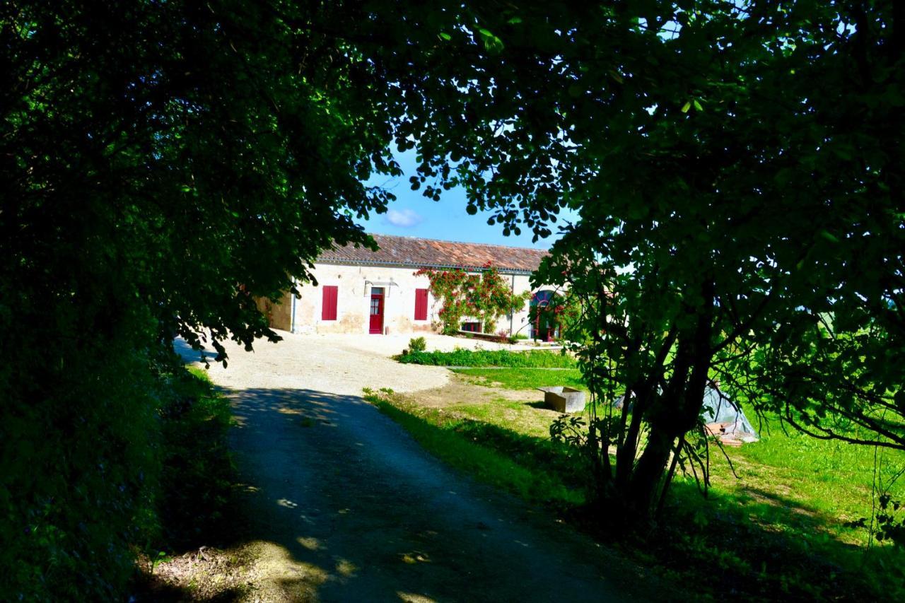 Les Chambres Du Vallon Pomport 外观 照片